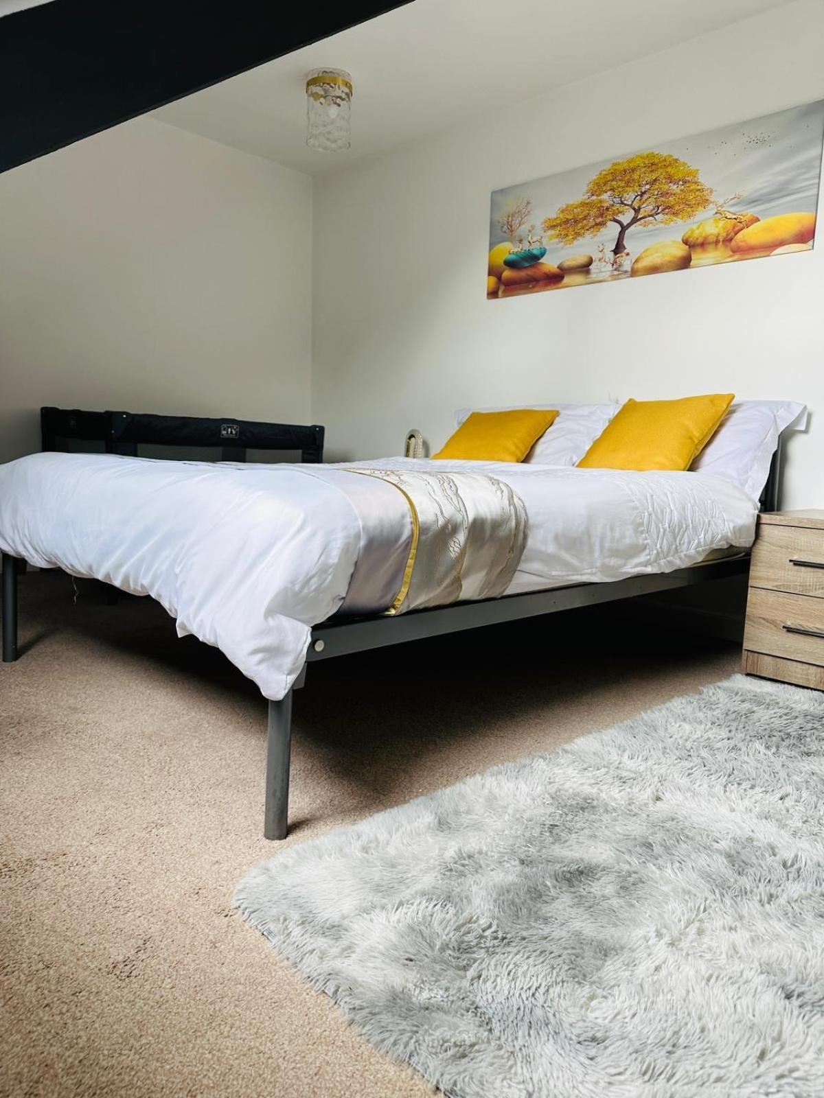 Private Parking, Urban Comfort & Haven * Plymouth